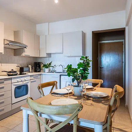 Apartman Calina - 3br W Pool & Balcony In Mackenzie Lárnaka