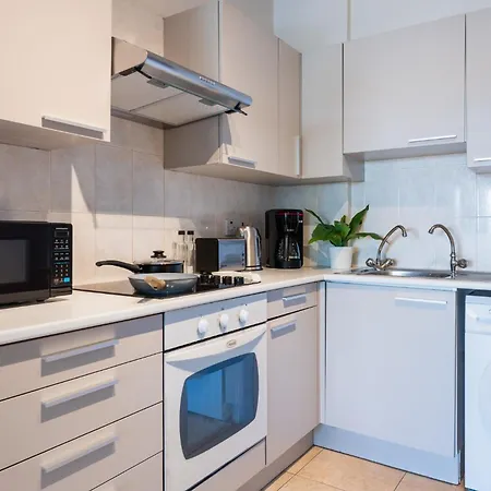 Calina - 3br W Pool & Balcony In Mackenzie Apartmán