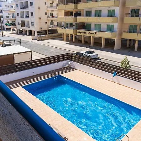 Calina - 3br W Pool & Balcony In Mackenzie * Larnaca